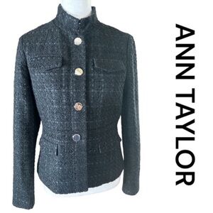 ANN TAYLOR Blazer, Faux Flap Pockets in Front, Silver Buttons, Size 0.